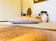Charger l&#39;image dans la galerie, Coussin de Méditation ADULTE LOGIQUE
