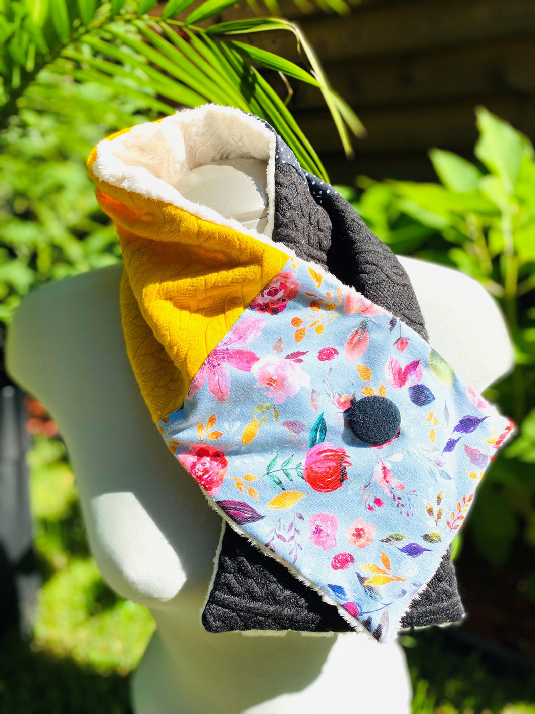 Foulard Fleurs Ensoleillées